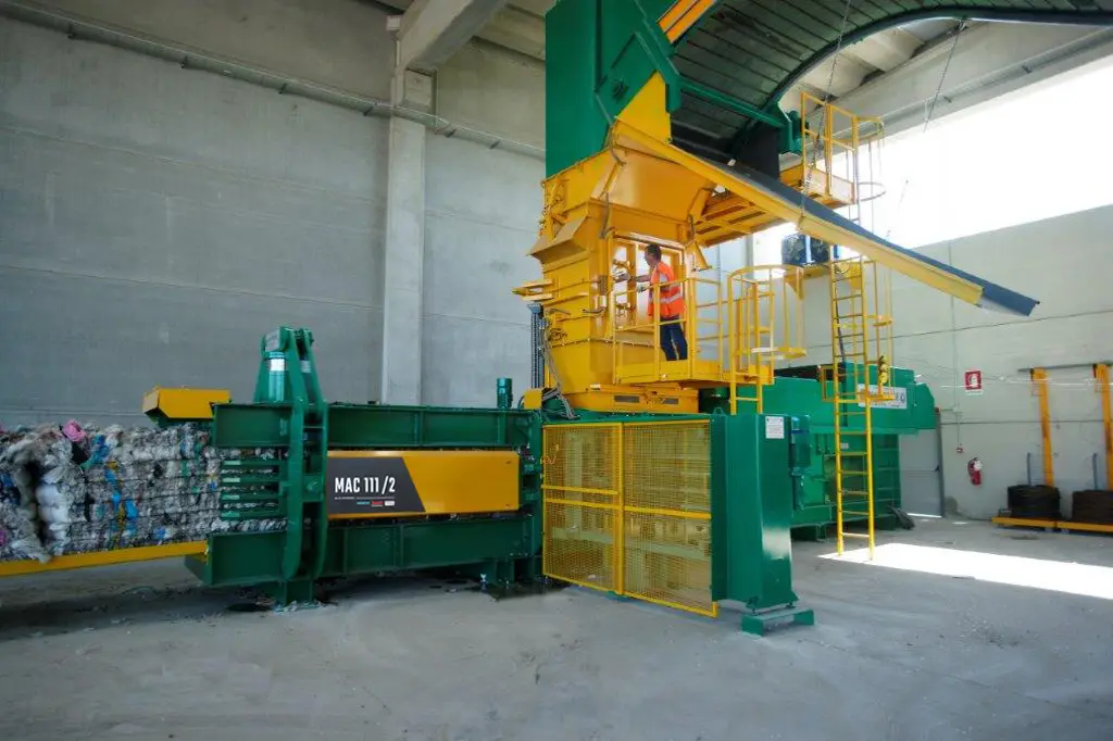 Macpresse MAC 111/2 – Balpressar, levert av Macpresse